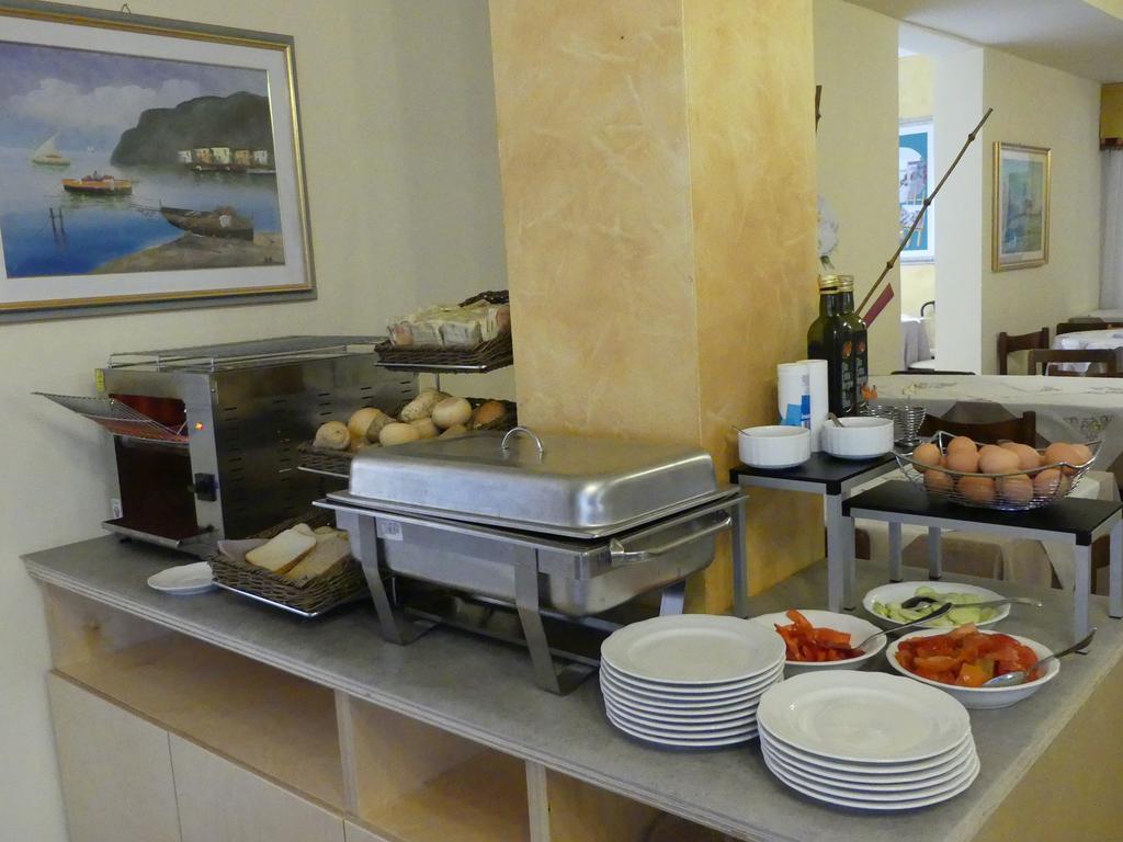 Hotel Madison Lido di Jesolo Esterno foto