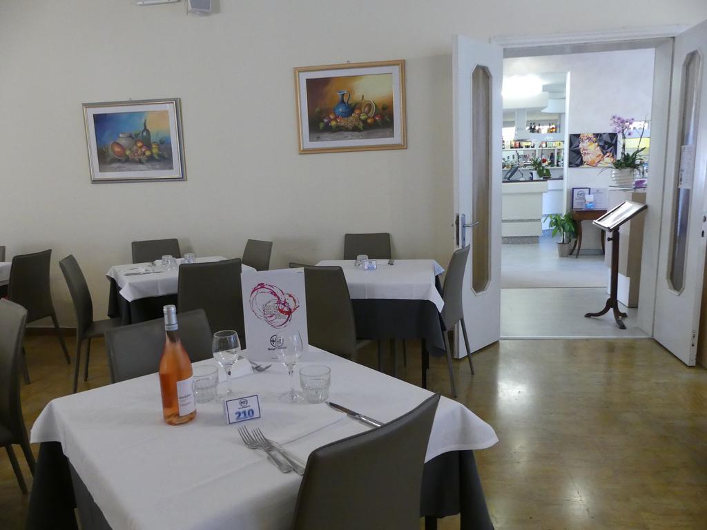 Hotel Madison Lido di Jesolo Esterno foto