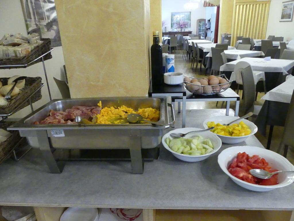 Hotel Madison Lido di Jesolo Esterno foto